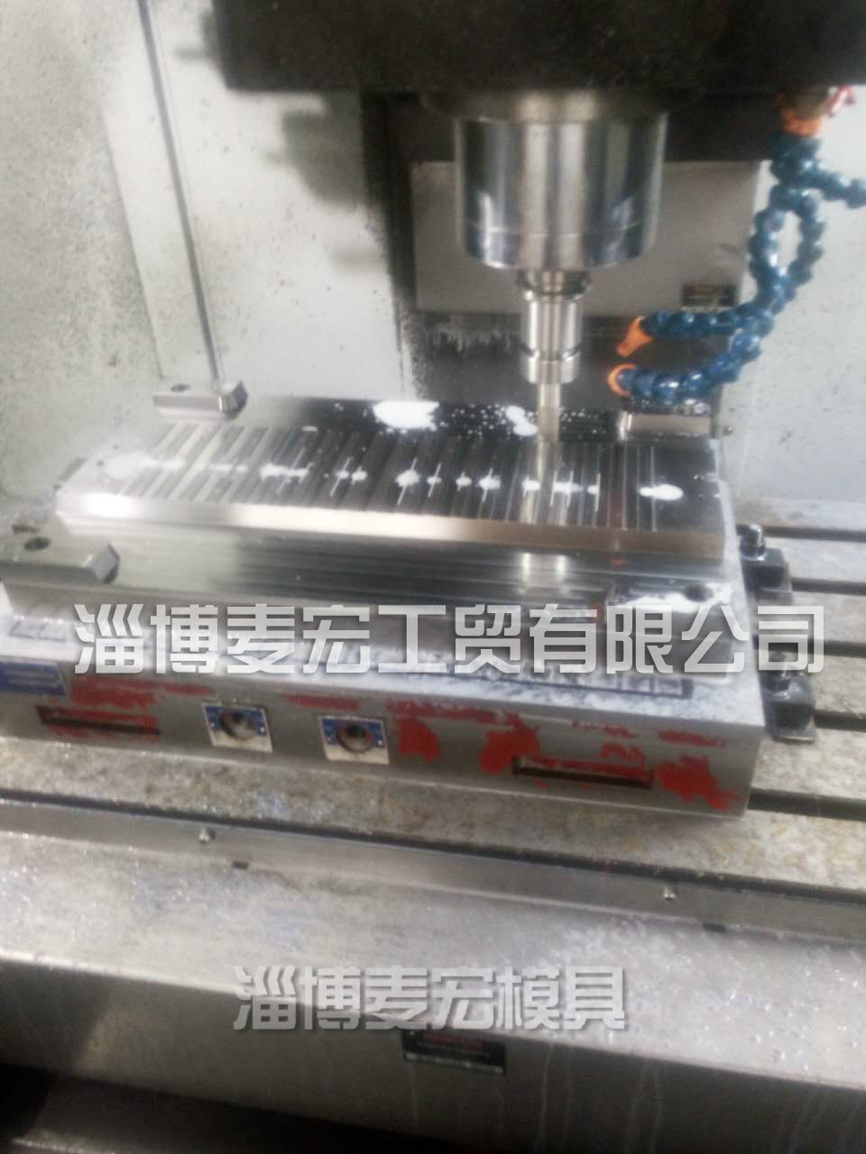 20腔热流道加工中